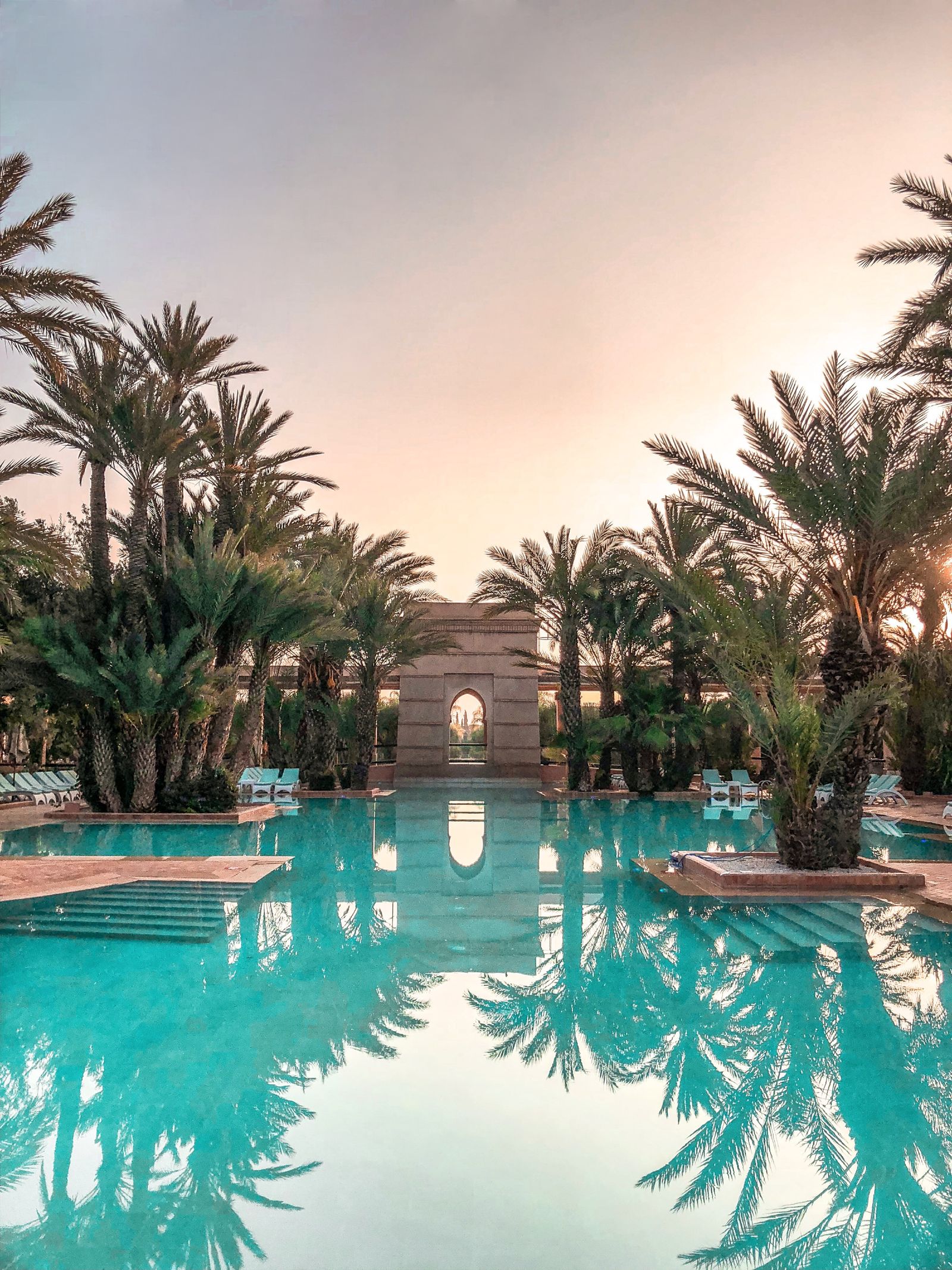 Oasis Pool